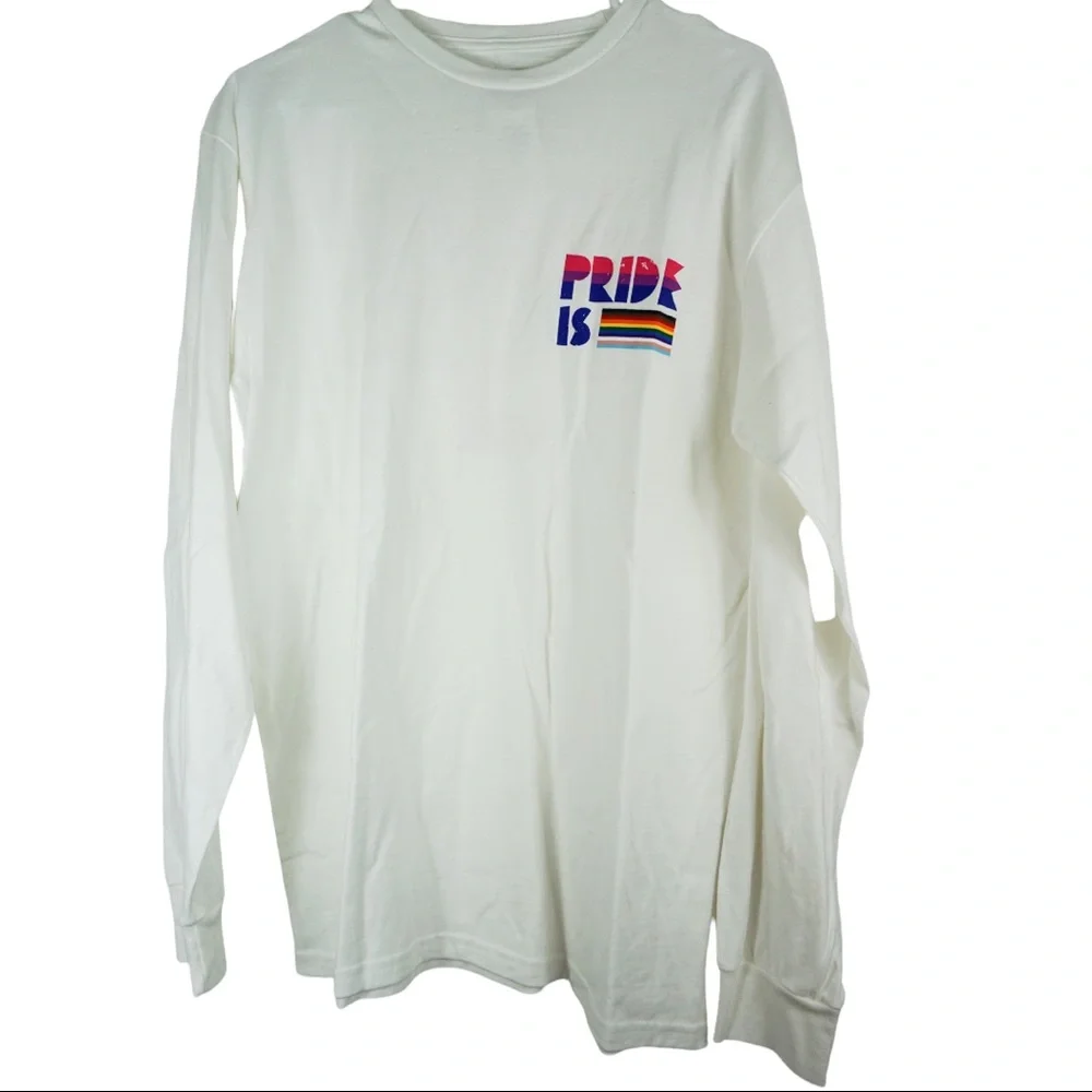 VANS pride tee NWT sz M - Picture 2 of 6